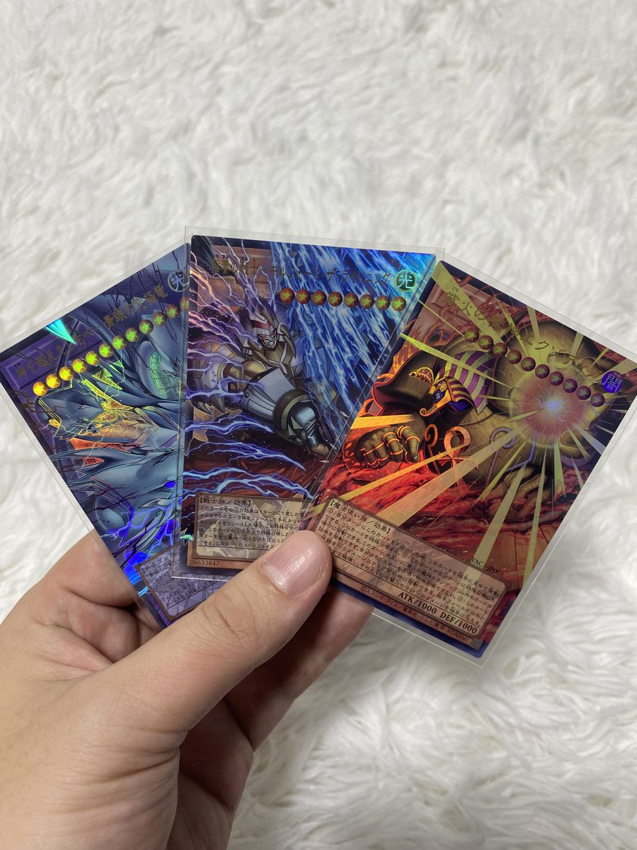 Victryfish's tweet photo. 結局3box開封したけど、もしや爆アドなのでは…！？🥹
めちゃめちゃ満足度高いパックでした。
あとは青眼のカラーシクとオバフレのプリシクさえ出れば言うことないんやけど…🤣 https://t.co/JCn3Rfvek3