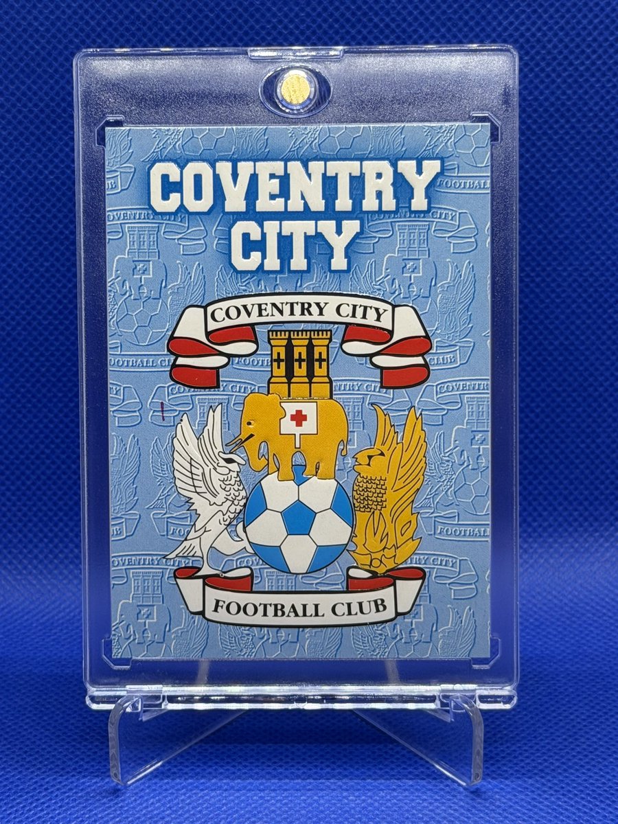 JakesCovCards's tweet photo. Merlin Premier League Gold 95/96 

We can never change this badge 👌🏻

#PUSB https://t.co/6hITKAy4P4