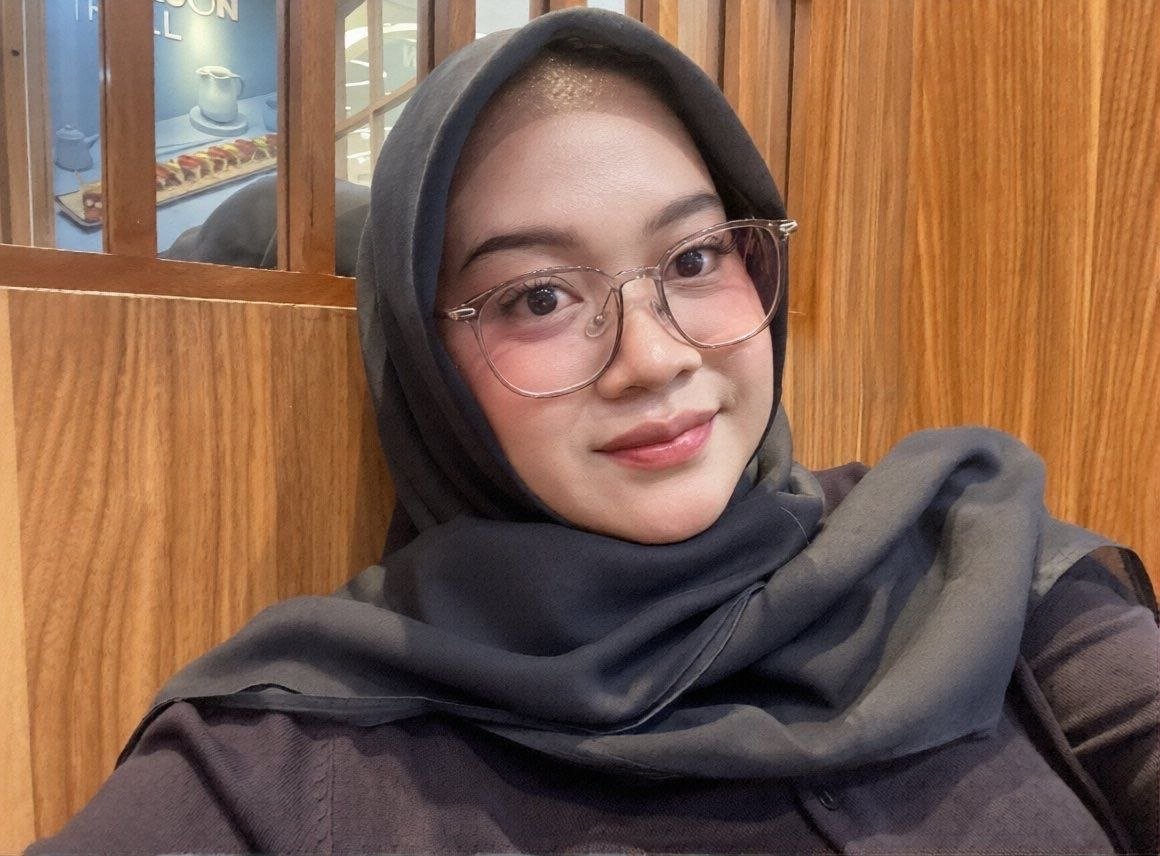 leurcu's tweet photo. Yang kacamata mata pro

https://t.co/HFyL1KfPa5
https://t.co/PL1h1fZvfG https://t.co/by2dVWZZOm