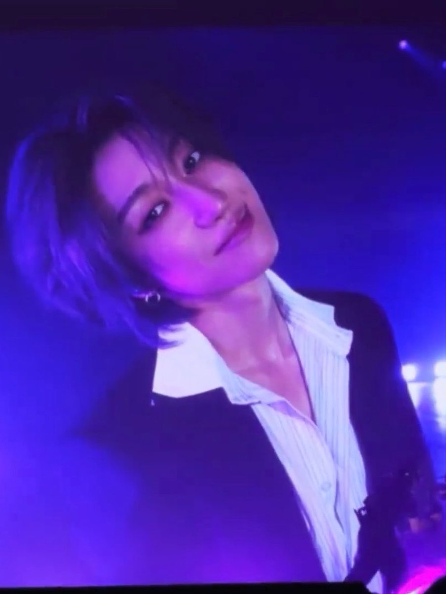 intoxmhao's tweet photo. just casually blessing everyone’s timeline. https://t.co/SQfZlOiqCz