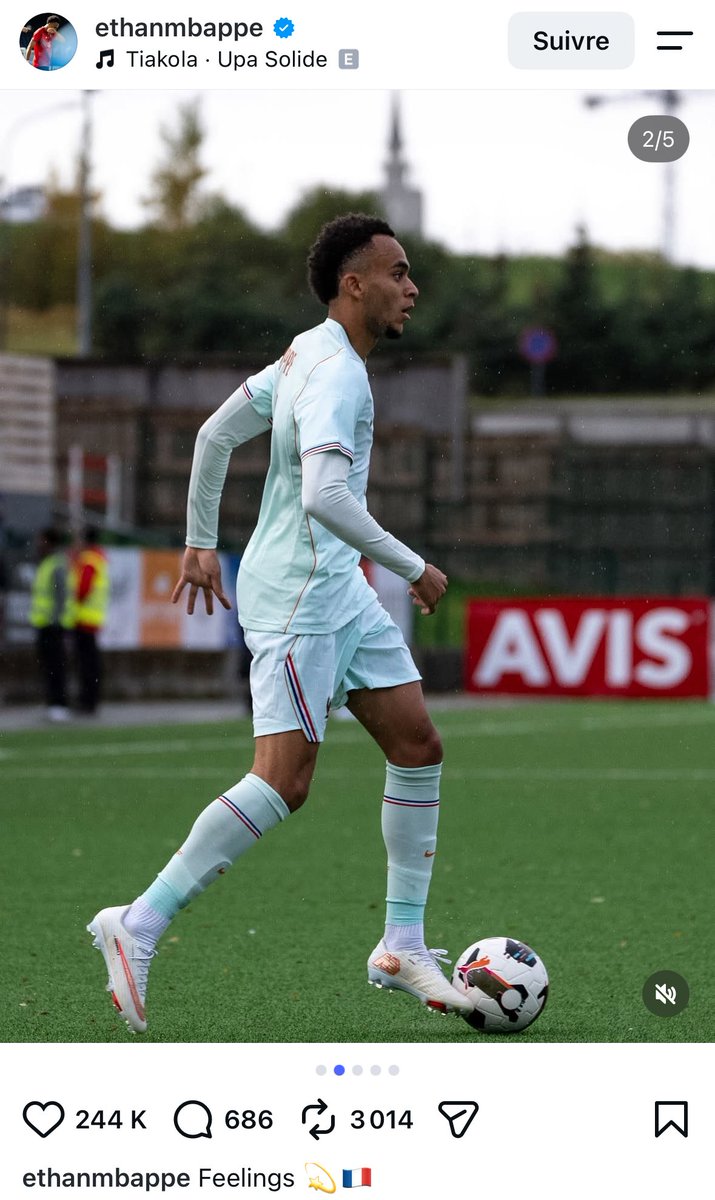 ActuFoot_'s tweet photo. « T’ES PAS CHEZ ON TOI ?? »

Le commentaire de Rayan CHERKI 🇫🇷 sous la publication d’Ethan MBAPPÉ 🇫🇷 sous Nike hier avec les Espoirs. 😭😭😭

📲 IG https://t.co/Bkq968Lvta