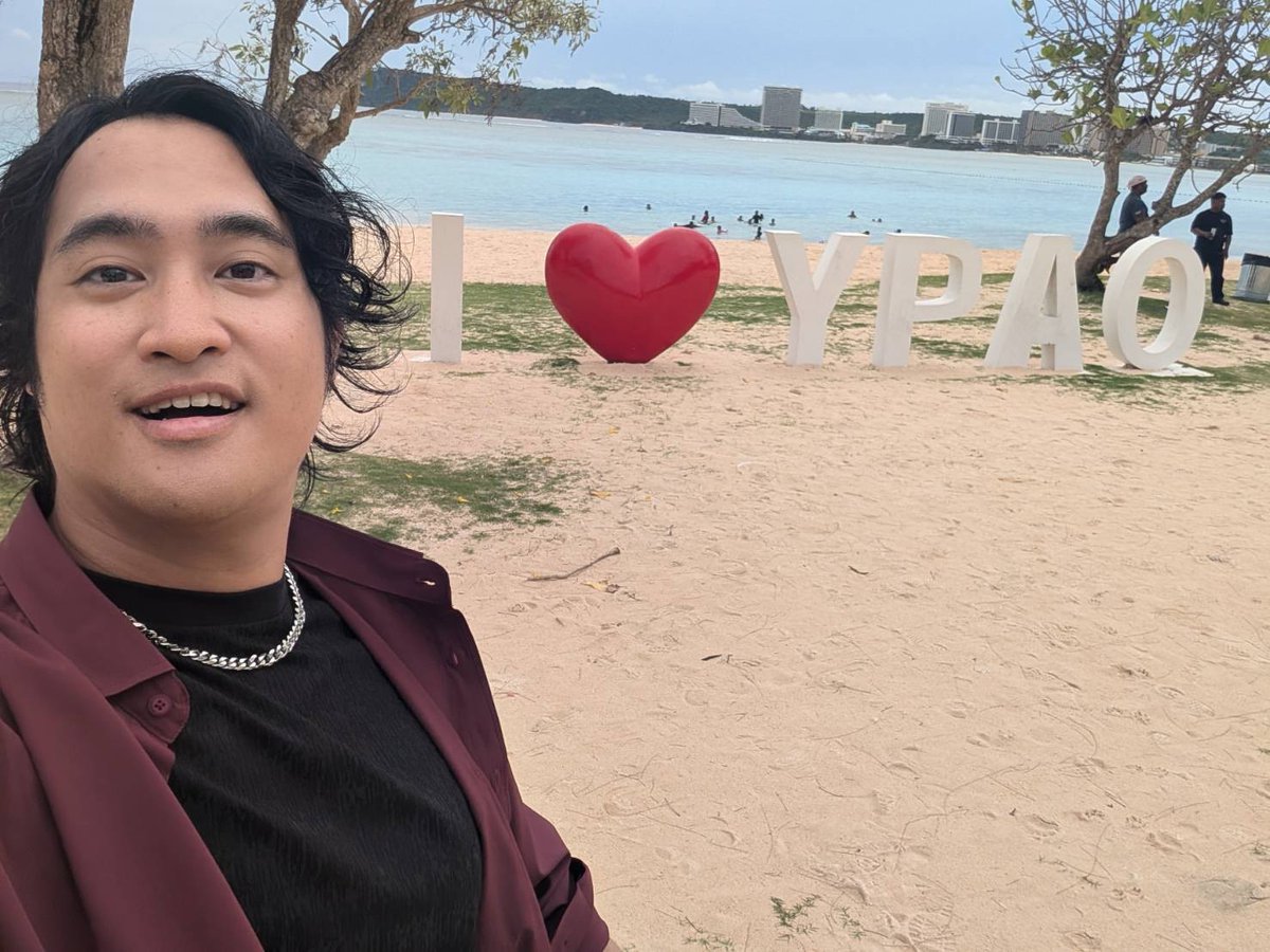 tx_guamproject's tweet photo. ˗ˏˋ✈️memories☁️ˎˊ˗

多田康生役 / #佳久創 さん
ラッテの谷とイパオビーチでセルフィー📸

グアムの海がとても似合う
佳久創さん演じる
元プロ野球選手の多田は
グアムに何を求めに来たのか…

#私があなたといる理由2
10/7(水)深夜25:15スタートです🏖
✅TVerのお気に入り登録も https://t.co/TQPjfLZBwv