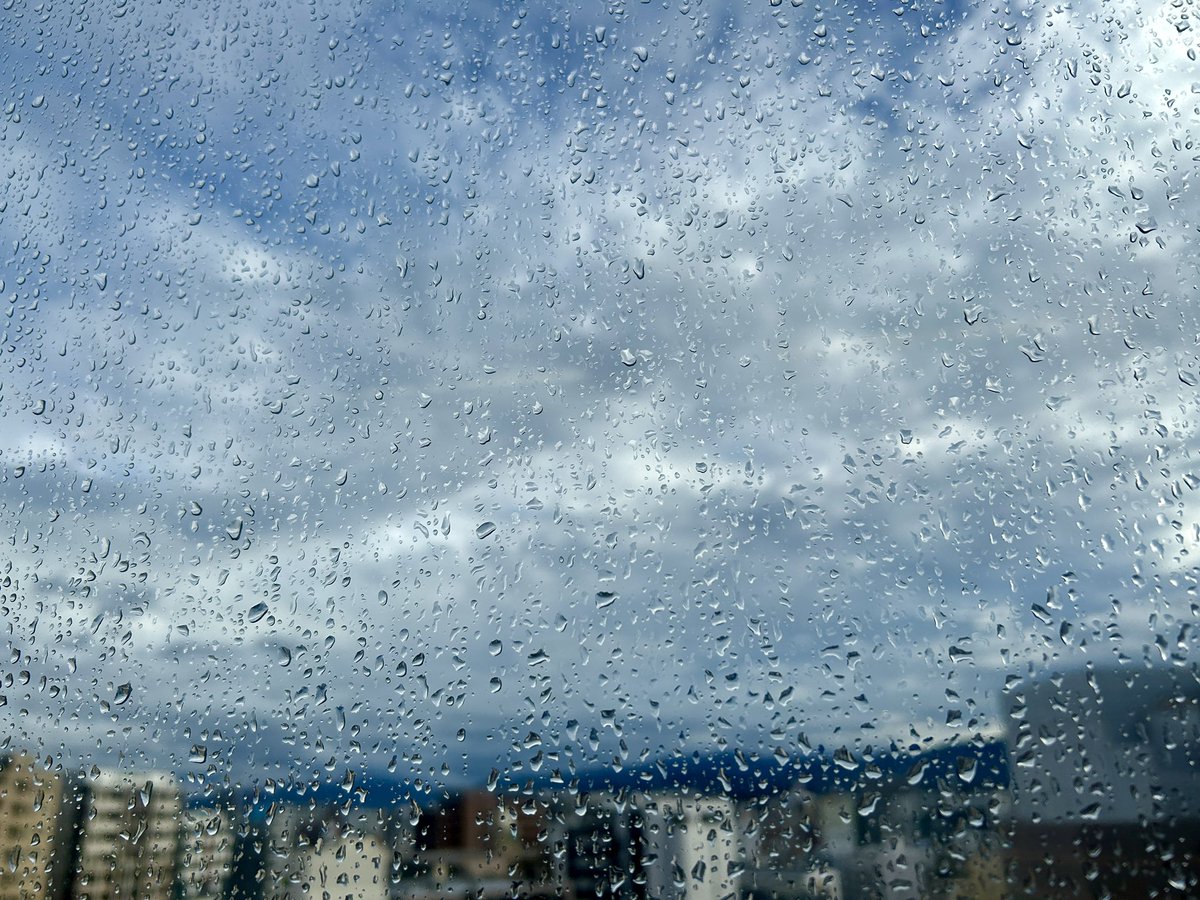KREVA_DrK_dj908's tweet photo. [STAFF]
雨が上がりました☀️
まもなくスタートします https://t.co/RbRZWayd9F