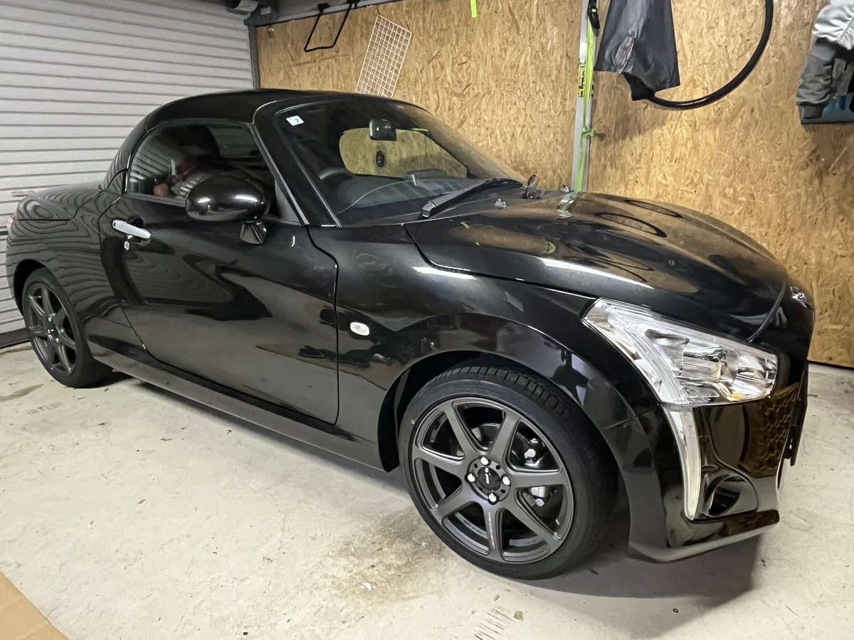 HiroHiro_jp's tweet photo. コペン君にダウンサス組んだけど全然下がらなかったので、仕方なくテインの車高調買ってきましたー❗️
若い頃は、峠やサーキットでブイブイいわしてた派ですが、まさかこの歳になってまた車高調とか買うとは思わなかったな…😅💦
付けるの楽しみ❗️ワクワク😊
#車高の低さは知能の低さ https://t.co/iFom0jksCo