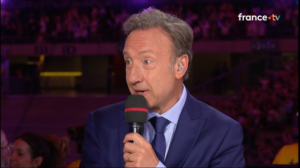 francetvpro's tweet photo. 📈 #Audiences | #France2

Très bon score hier pour le prime Le #PapeEnFrance, en direct du Stade de France, présenté par @LeaSalame et @bernstephane :

📍 13,6% de PdA et 2,4M de tvsp

Merci pour votre fidélité et votre confiance en la rédaction de France Télévisions. https://t.co/7o8YwSPiS0