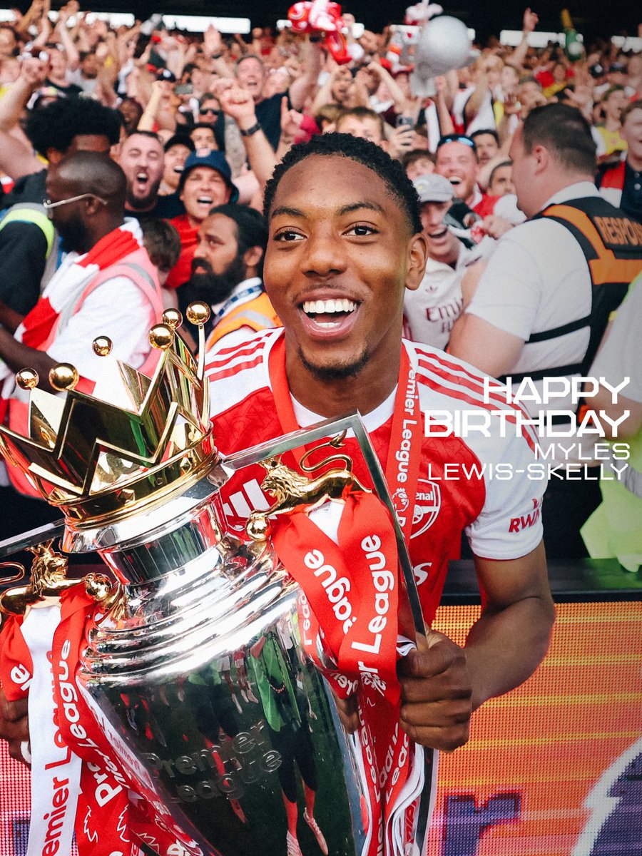 Arsenal's tweet photo. Happy birthday, Myles 🥳 https://t.co/5DPvZj49Xi