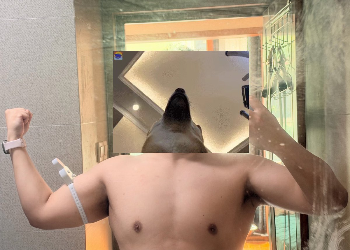 c49439560's tweet photo. 我就这样充血后拍一些假装自己练的很好的照片 https://t.co/WOFkf4eMk0