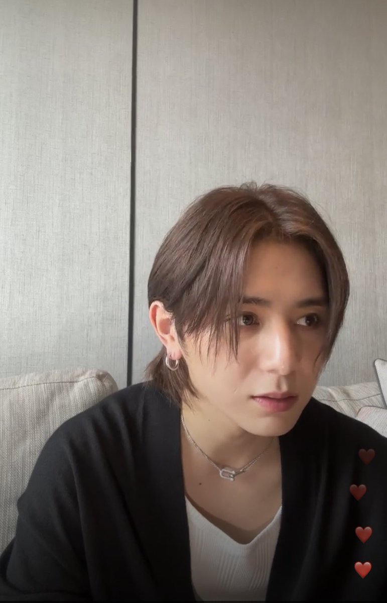 naa__59y's tweet photo. 【バンコク公演中止のお詫びインライ】
Red.Yの安全第一を思って中止になった、わざわざお詫びのインライしてくれる山田涼介くんありがとう🥺🥺最初は笑顔がなかったけど最後に笑顔見せてくれて嬉しいよ！！だいすき💞💞 https://t.co/9OaSE7heyY