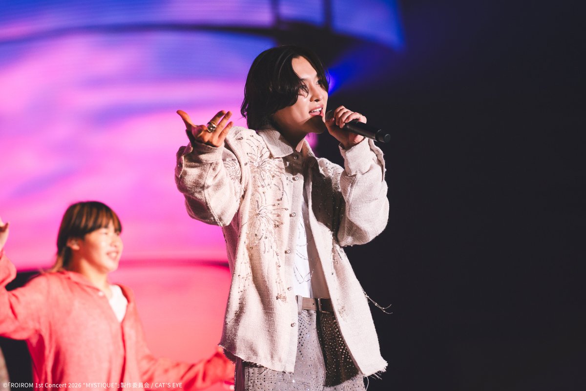 hulu_japan's tweet photo. 💛 .✦ ݁˖
#ROIROM 1st Concert 2026
　　　　“MYSTIQUE” ₊˚. ݁₊ ⊹ . ݁👑

▶︎Huluで独占見逃し配信中

初披露の新曲盛りだくさん！
デビュー後初の単独ライブ「#ROIROM横アリ2026」Special版をお楽しみください🎵

📺見逃し配信は10/4(日)23:59まで

🔗購入はこちら
https://t.co/scHVgRZqB0 https://t.co/Qs0pAZIOTa