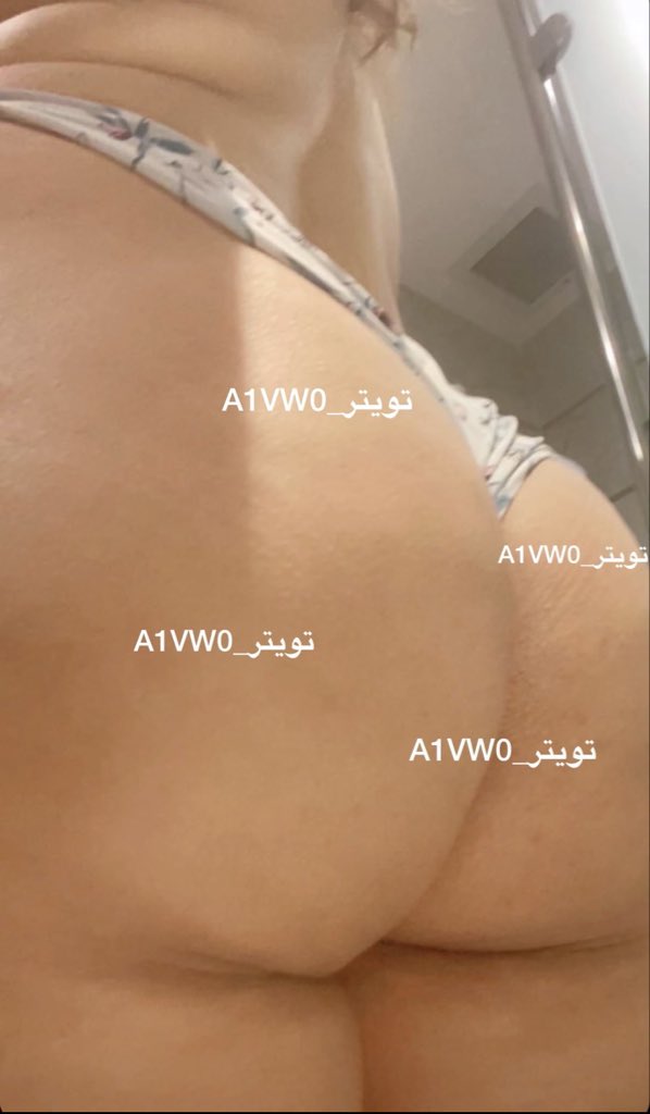 A1VWO0's tweet photo. اه جلخو على صور تيز ماما اقسم بالله اخذته من جوالها 😭 https://t.co/aCrbapRlIB
