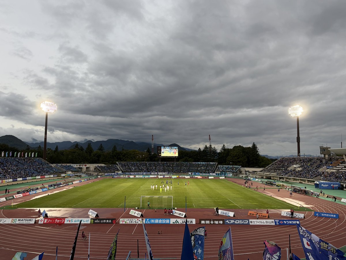 Ryo__mma's tweet photo. #montedio vs. #sagantosu https://t.co/QEBWEdlvFj