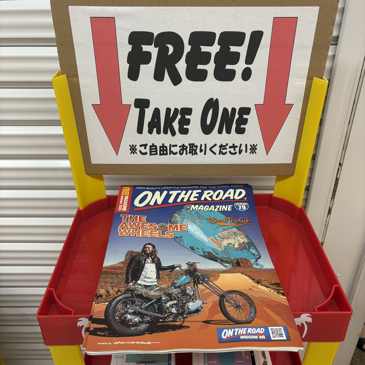 collectors_mall's tweet photo. On The Road Magazine 最新号
店頭で配布しています！

#FreeMagazine
#OnTheRoadMagazine
#オンザロードマガジン https://t.co/WfpWJpdgj6