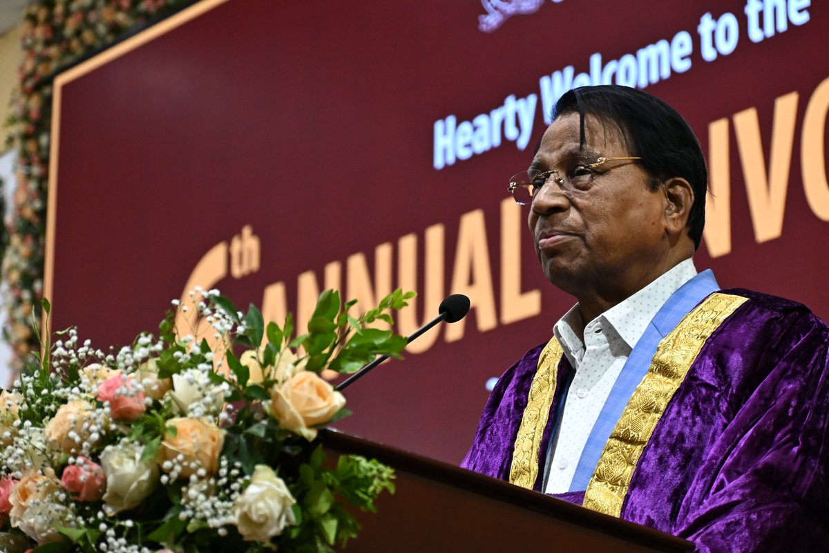 VITAPuniversity's tweet photo. Distinction earned, futures ignited.
The opening session of VIT-AP University’s 6th Annual Convocation stands as an eloquent testament to the quiet sacrifices, unwavering resilience, and intellectual brilliance of our highest achievers.
#VITAP #6thConvocation https://t.co/f55k7K7KLy