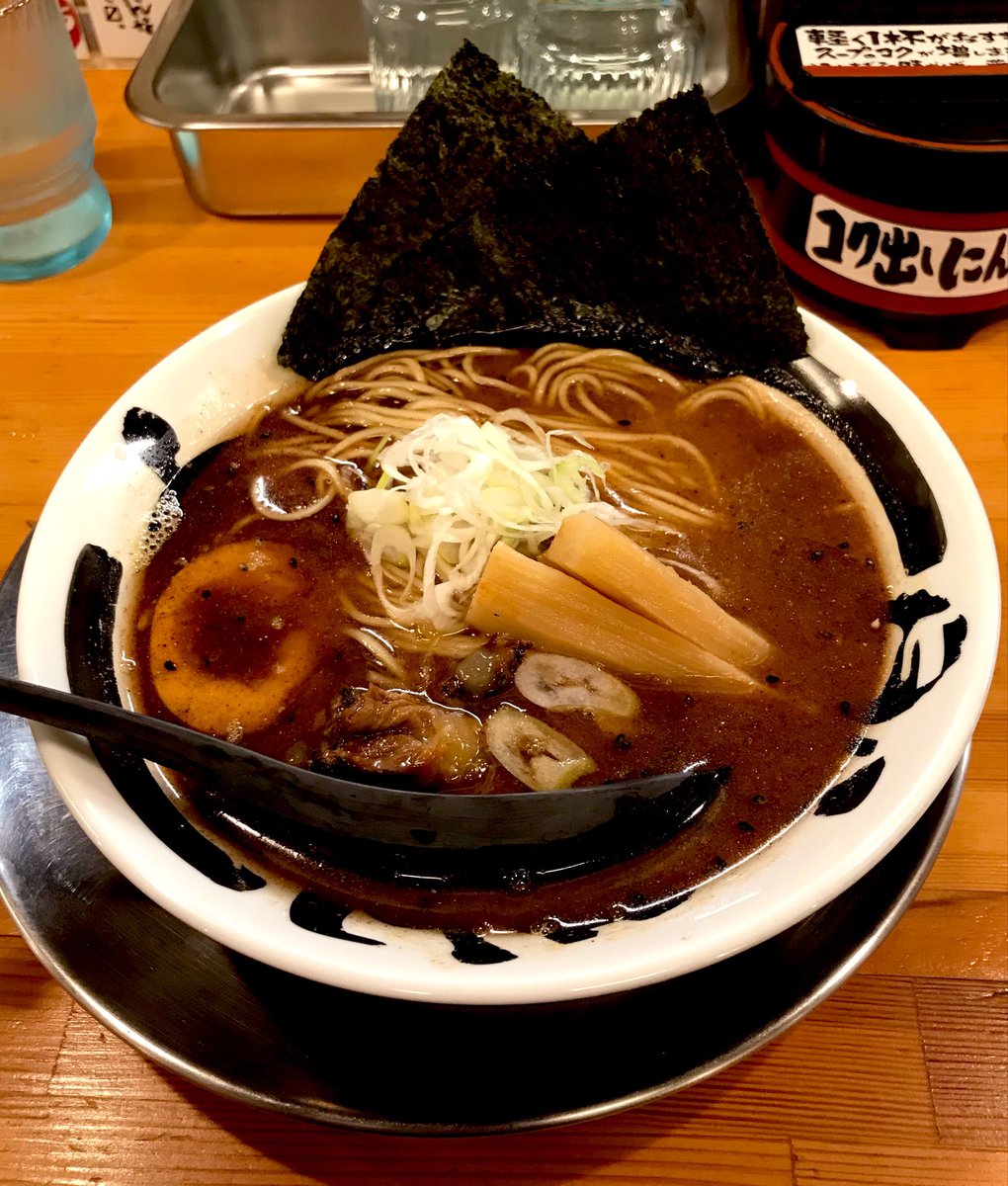 FuckiJoo's tweet photo. 昨日の2回目の〆のおっぺしゃん（替玉有り）と若干の二日酔いの朝食のローソンのぼだっこ（塩引） https://t.co/z0mpiDegOc