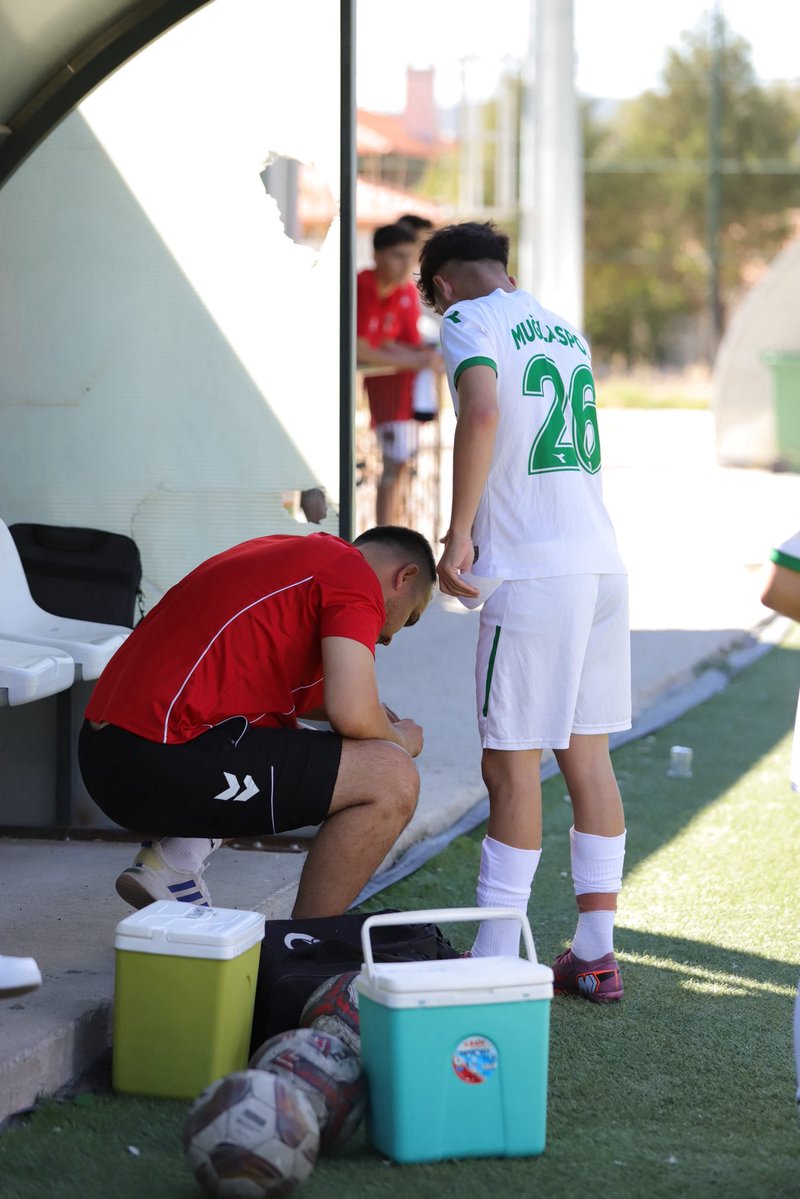Muglasporfa's tweet photo. Geleceğimiz altyapıda yetişiyor. 💚🤍
Muğlaspor U14 Denizli İdman Yurdu  takımımızın maçından kareler… 📸

Bugünün gençleri, yarının Muğlaspor’u.

@TFF_Org 
@muglasporklb 
@serdaryldrm7 https://t.co/bcoljqkk8j