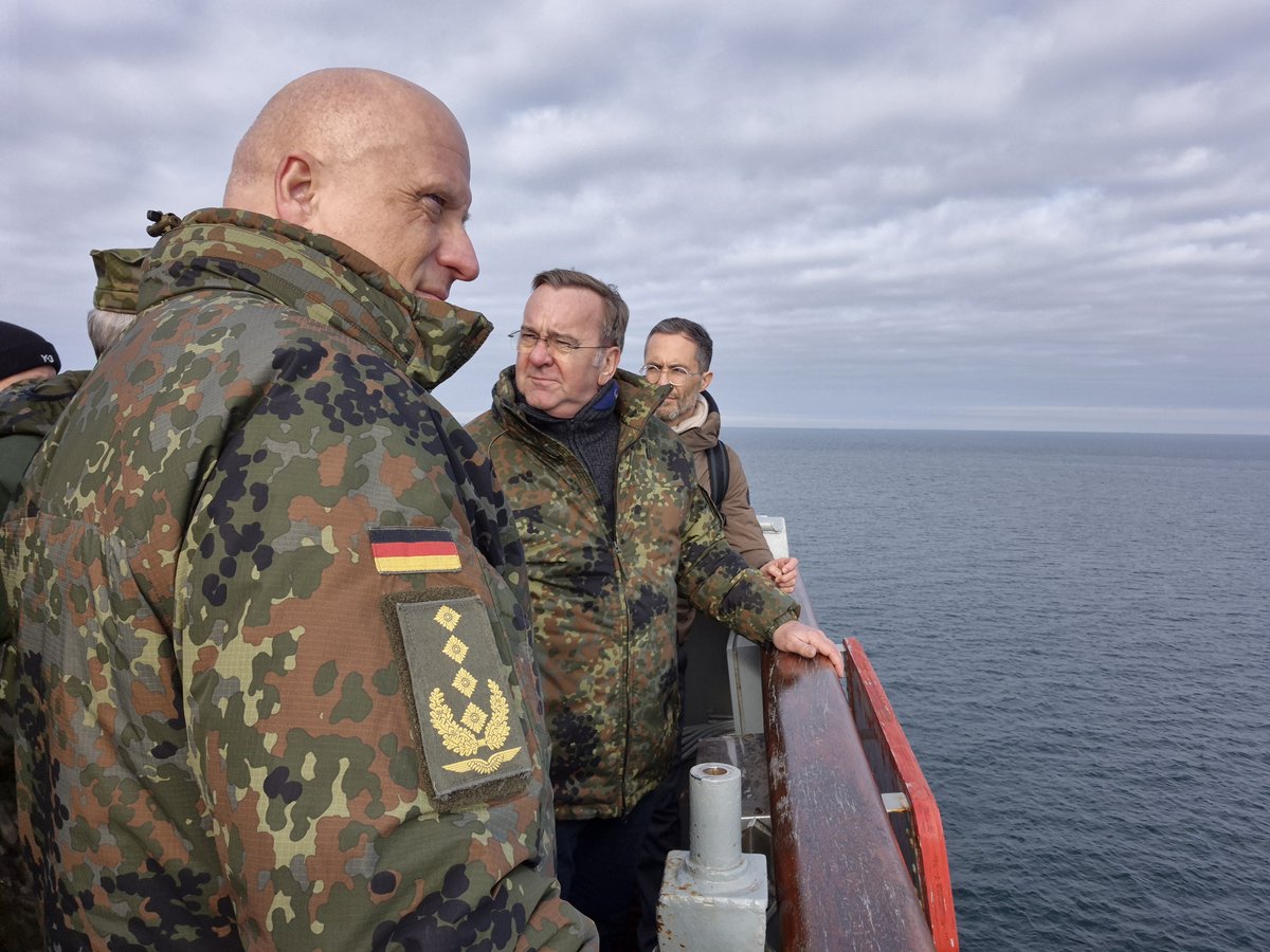 spmarfor's tweet photo. 🇩🇪 Einen schönen Tag der Deutschen Einheit!

In February, we deployed to Germany for #SteadfastDart26 under @NRDCITA and @NATOJFCBS, working closely with @CTFBaltic, located in Rostock, Germany. 

We even had the honour to welcome @BMVg_Bundeswehr Minister on board.

#WeAreNATO https://t.co/D7ELaKFeid