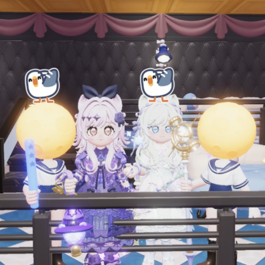 0130mimimi's tweet photo. ライブ行ってきた♡"しゃがんでるフレさんが電球にしか見えない問題wwww https://t.co/qlsFuVHmF3