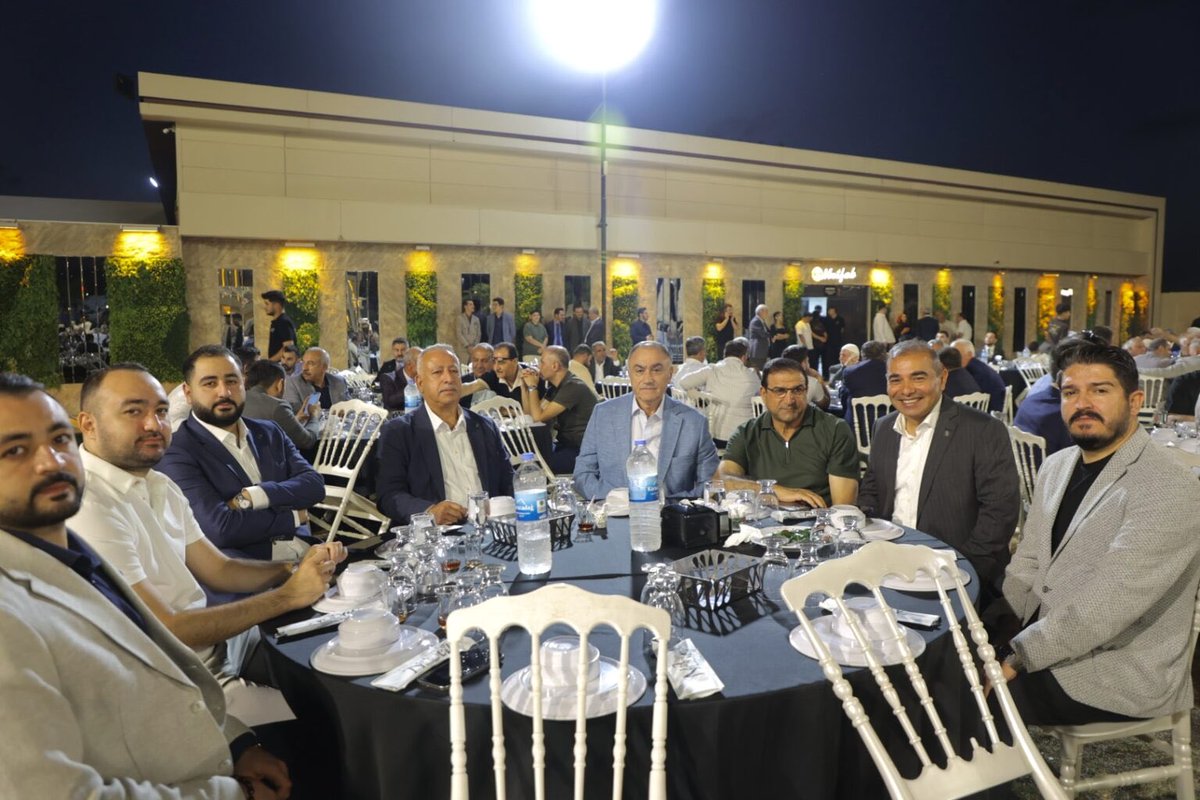 mustafazahit4's tweet photo. Aktar ve Bucak Aileleri gençlerinin düğün törenine katıldık. Rabbim her iki ailemize hayırlı uğurlu etsin Gençlerimize bir ömür boyu mutluluklar diliyorum. https://t.co/5yAhkEZRmP