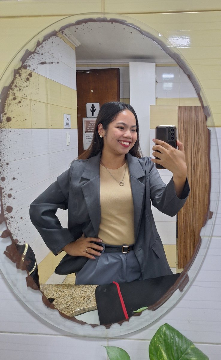 chelseaaarcilla's tweet photo. Ang bilis ng panahon. 6 months na 'kong reporter sa Radio Mindanao Network (RMN) / DZXL News 🥹🤍 https://t.co/LVyH4L6KvU