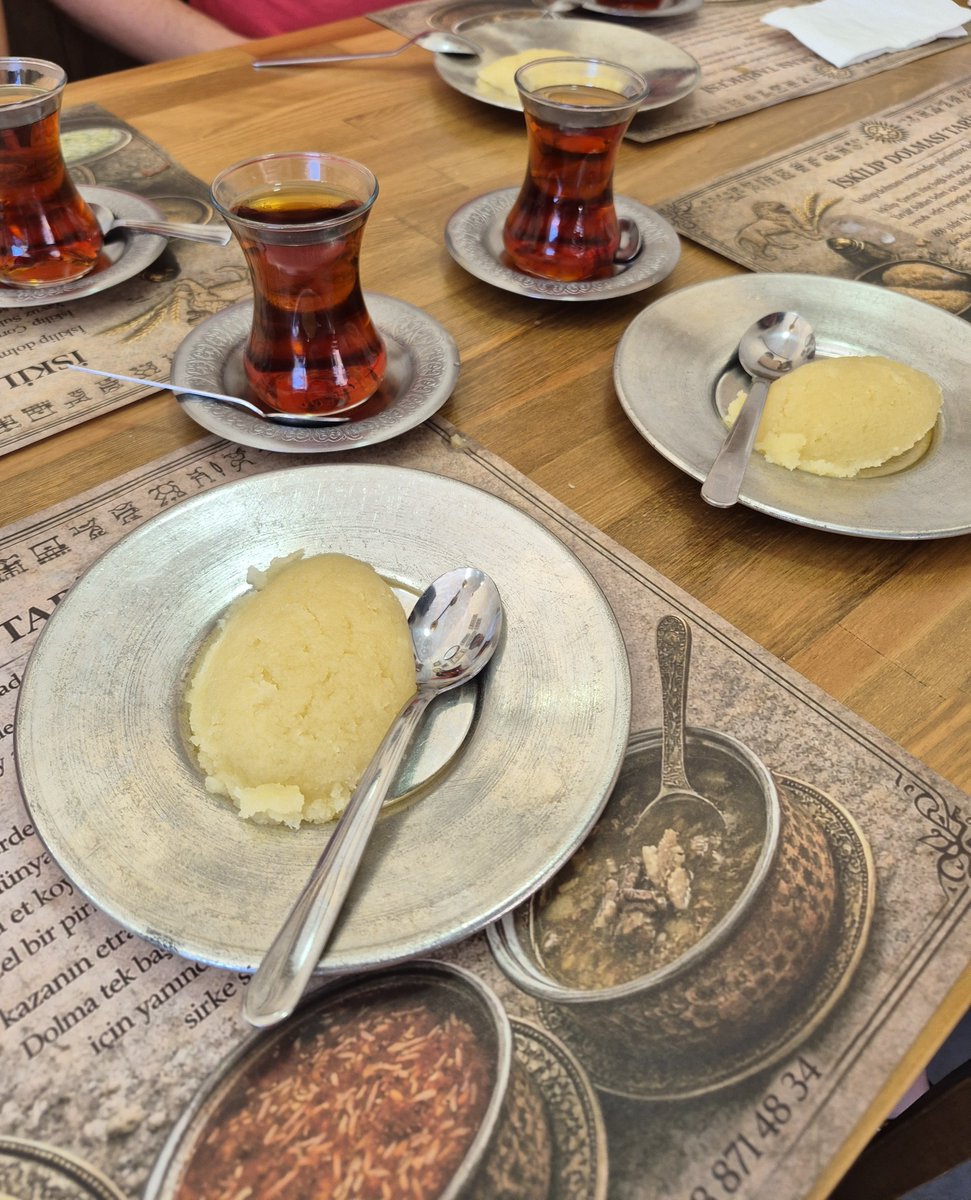 fotografcikabak's tweet photo. Hitit İskilip Dolması - Kurtköy 

Lezzet: 8.9/10 
Fiyat: 9.2/10 

Menüyü aşağıya bırakıyorum. İlgimi karşılıksız bırakmayıp beni mutfaklarına davet ettikleri için de teşekkür ediyorum. Yediklerimin yıldızı açık ve net bir şekilde Tandır Çorbası. Mutlaka ama mutlaka yiyin. + https://t.co/oZ9nlgsGi6