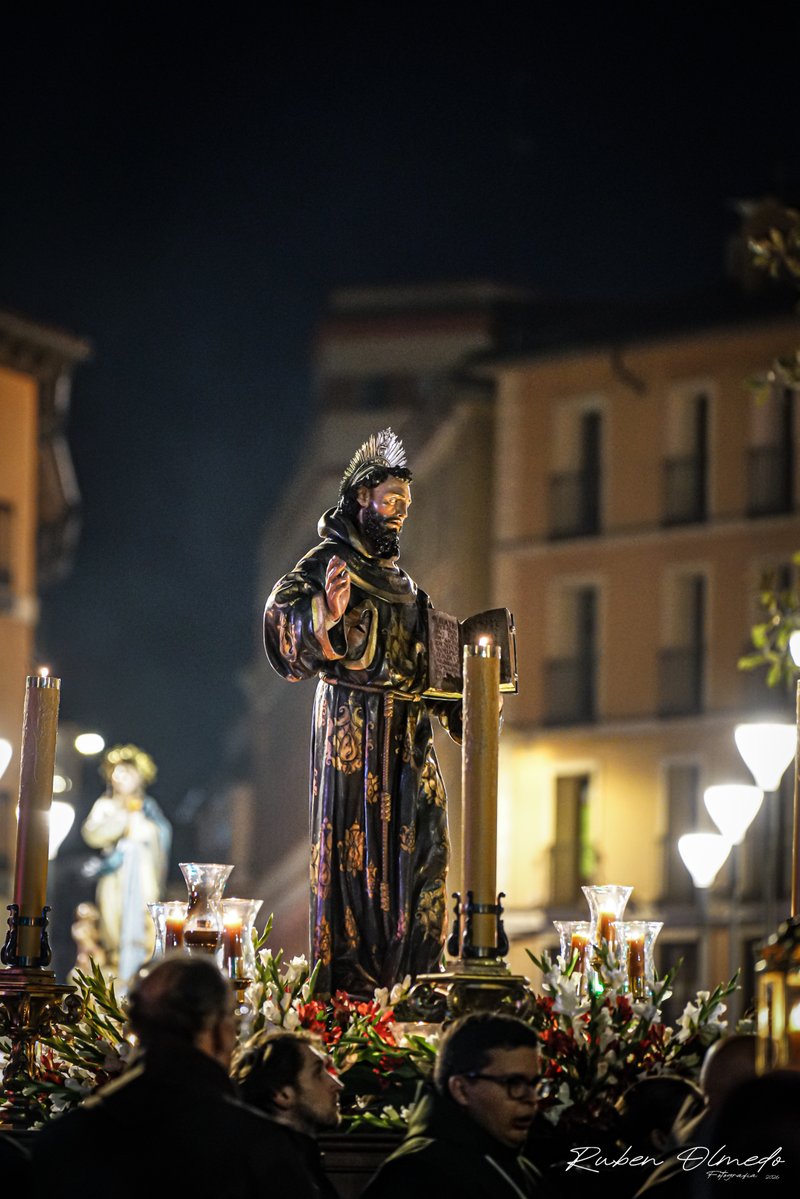 RubenOlmedo's tweet photo. San Francisco de Asis 800 Aniv de su muerte, Procesión Extraordinaria. OFS La Cruz Desnuda

Con @OFSCruzdesnuda 

Amplio reportaje fotográfico en el enlace.

https://t.co/ckJx1nrBOW

@VCofrade @jcssvall https://t.co/N0dcy01LSc