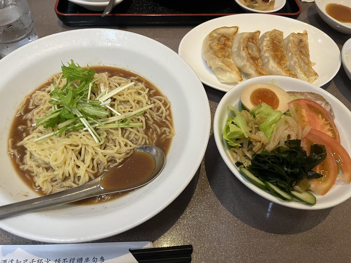kana2722's tweet photo. 冷やし中華でお昼ごはん
友人の蟹玉あんかけ定食も美味しそうだった https://t.co/82QAfoBLvQ