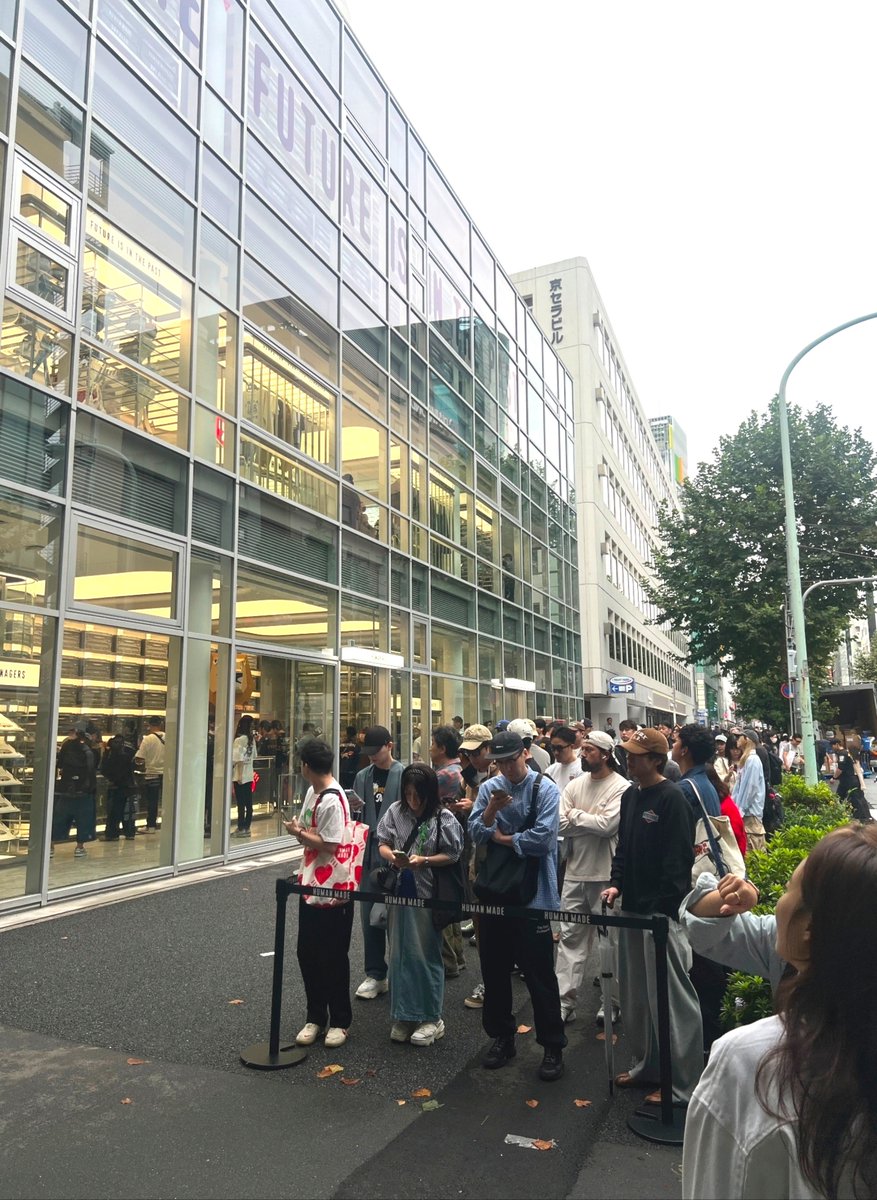 HobiCasa's tweet photo. These men loving the HUMAN HOPE S2 collection! The line up outside is crazy, it is by lottery. https://t.co/78RDWGNwij