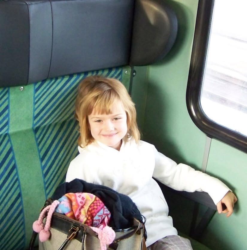 wowoowow__'s tweet photo. mini Amélie https://t.co/MZGUx0KWlh