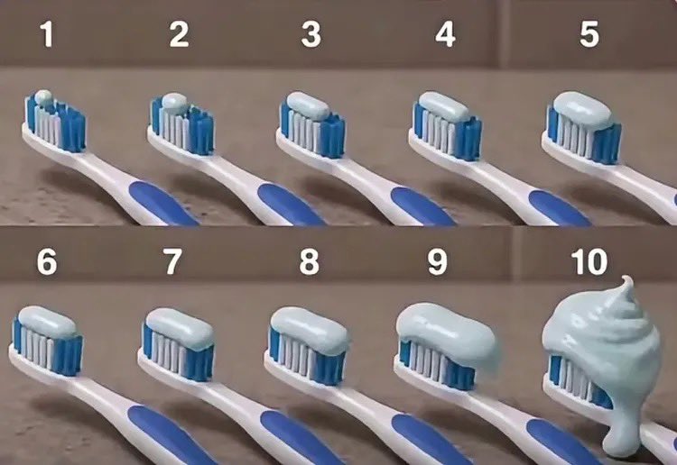 biigjay20's tweet photo. How do you often use your toothpaste?? https://t.co/tOxEsGx4qq