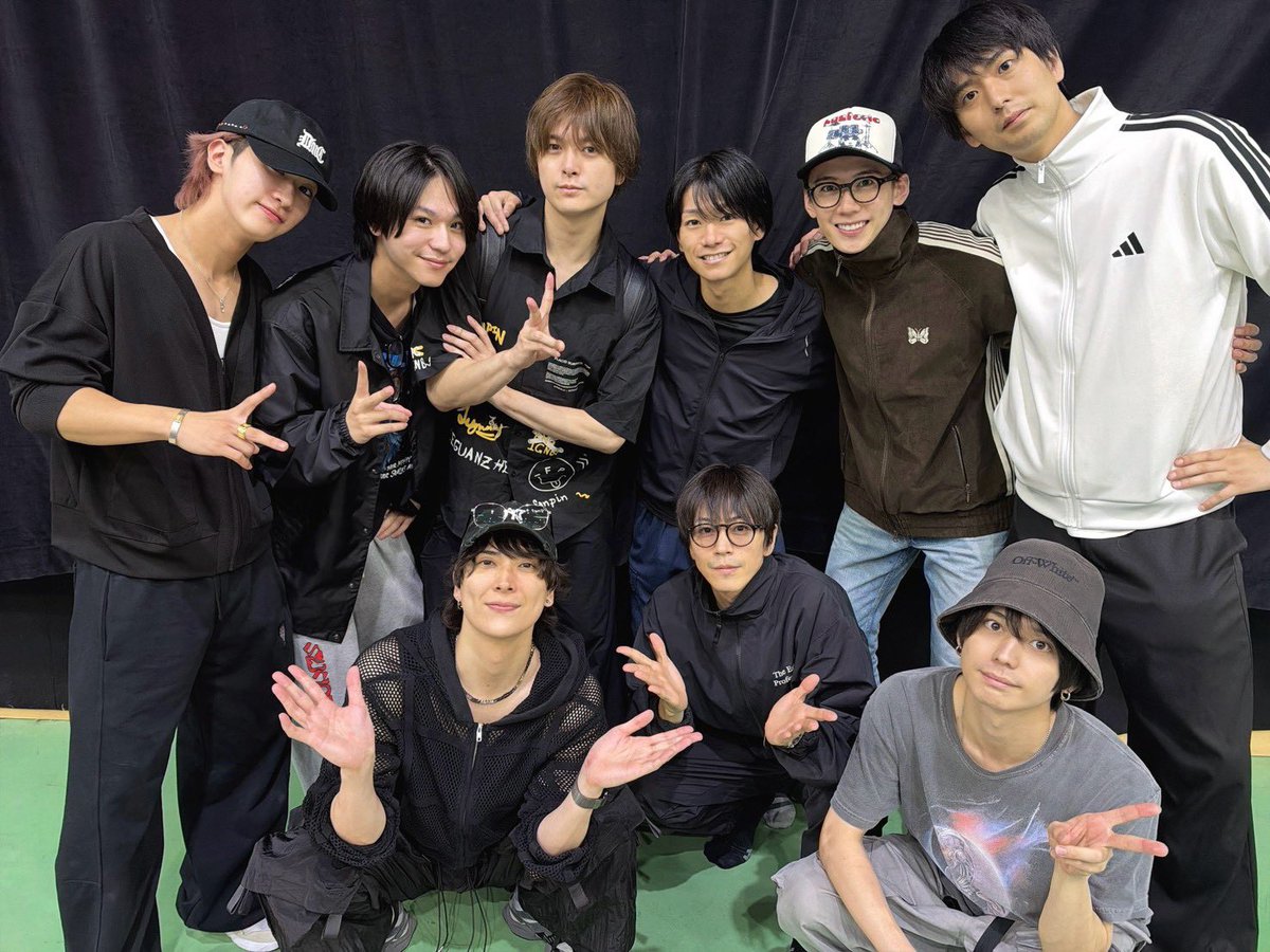 nattu515's tweet photo. 最終稽古でした！
写真良き良き👍
#ブルステ https://t.co/JPnHmeshvc