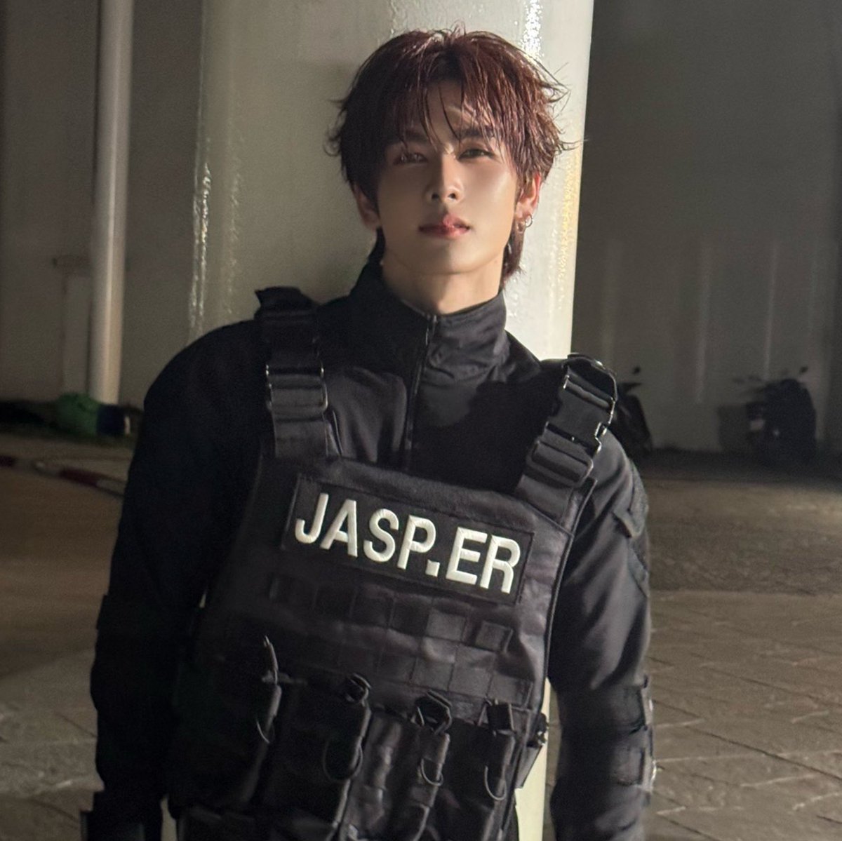 Uhnowstay's tweet photo. Gmmtv when they need a canonly pretty, gorgeous, jaw-dropping, angelic character https://t.co/bN4KdANMMd