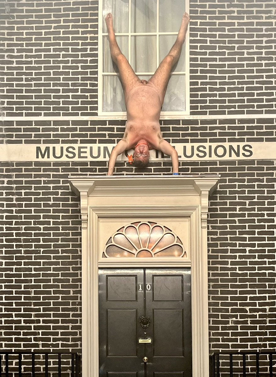 ColTayUK's tweet photo. Great visit to the Museum of Illusions, organised by Andy from @BNLaserRegion https://t.co/QHXp0a3dIM