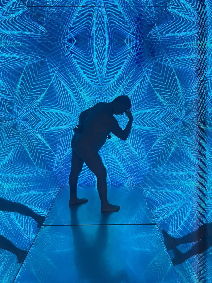 ColTayUK's tweet photo. Great visit to the Museum of Illusions, organised by Andy from @BNLaserRegion https://t.co/QHXp0a3dIM