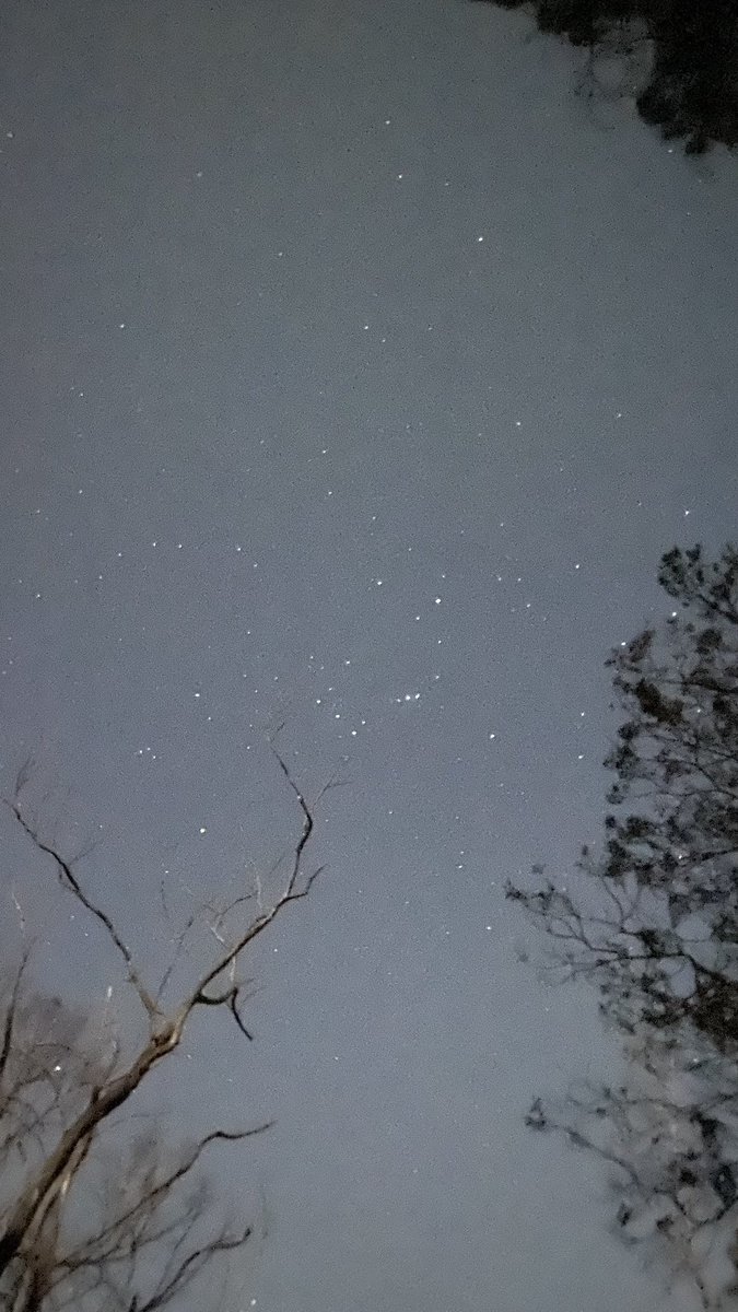 tquilane's tweet photo. the beauty of moon and stars https://t.co/KQrLztpXz9