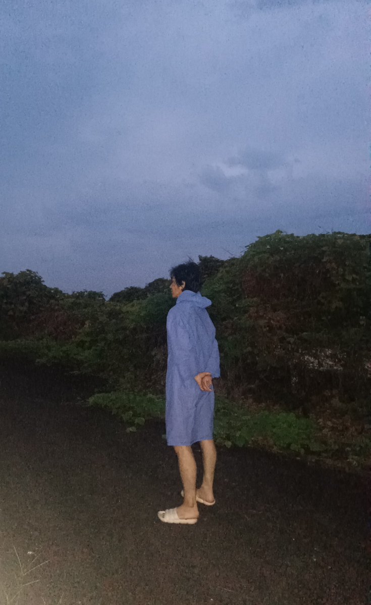arinomamani196's tweet photo. 早朝のお散歩

公道なので細心の注意が必要です
#ナチュリスト https://t.co/S2TWyikLAi