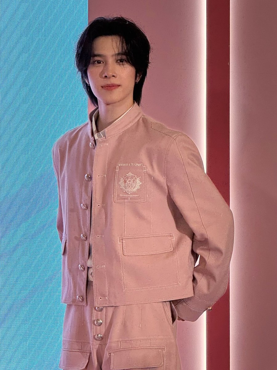 msiakpopfans's tweet photo. [📸] 260926 IN2IT 25th Anniversary Meet &amp; Greet with Hendery

#IN2ITMalaysia #IN2ITCosmeticsMY #IN2IT25thAnniversary #25YearsofBeautyAndLove #IN2ITXHendery #NCT #WayV #Hendery #HENDERYinKL https://t.co/VNW4mkE9Da