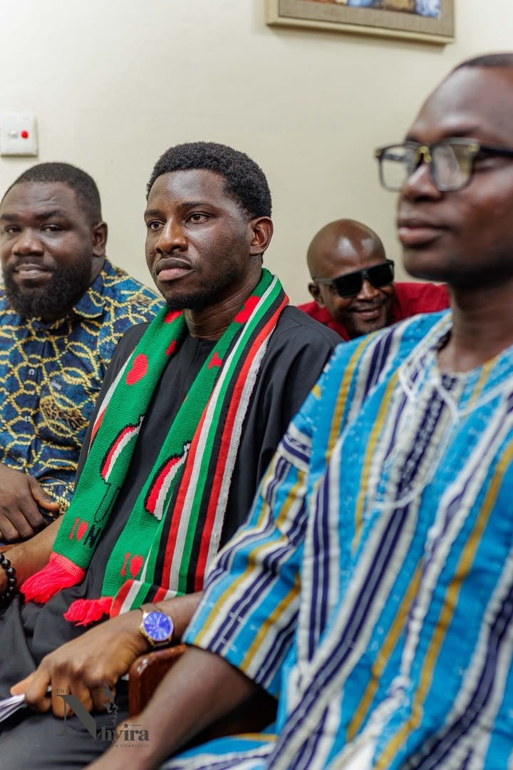 imamissaharthur's tweet photo. The youth of this party, this country deserves better. No more nokofio!

#Nhyira4U
#Nhyira4NYO
#Blessing4TheNDCYouthWing
#KwameNkrumah https://t.co/UeV6Sv2tyq