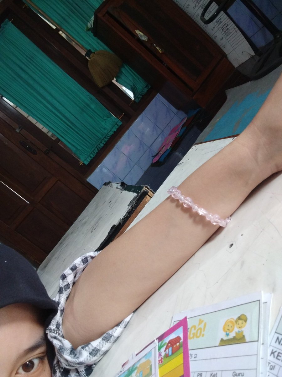 imsyye tweet picture