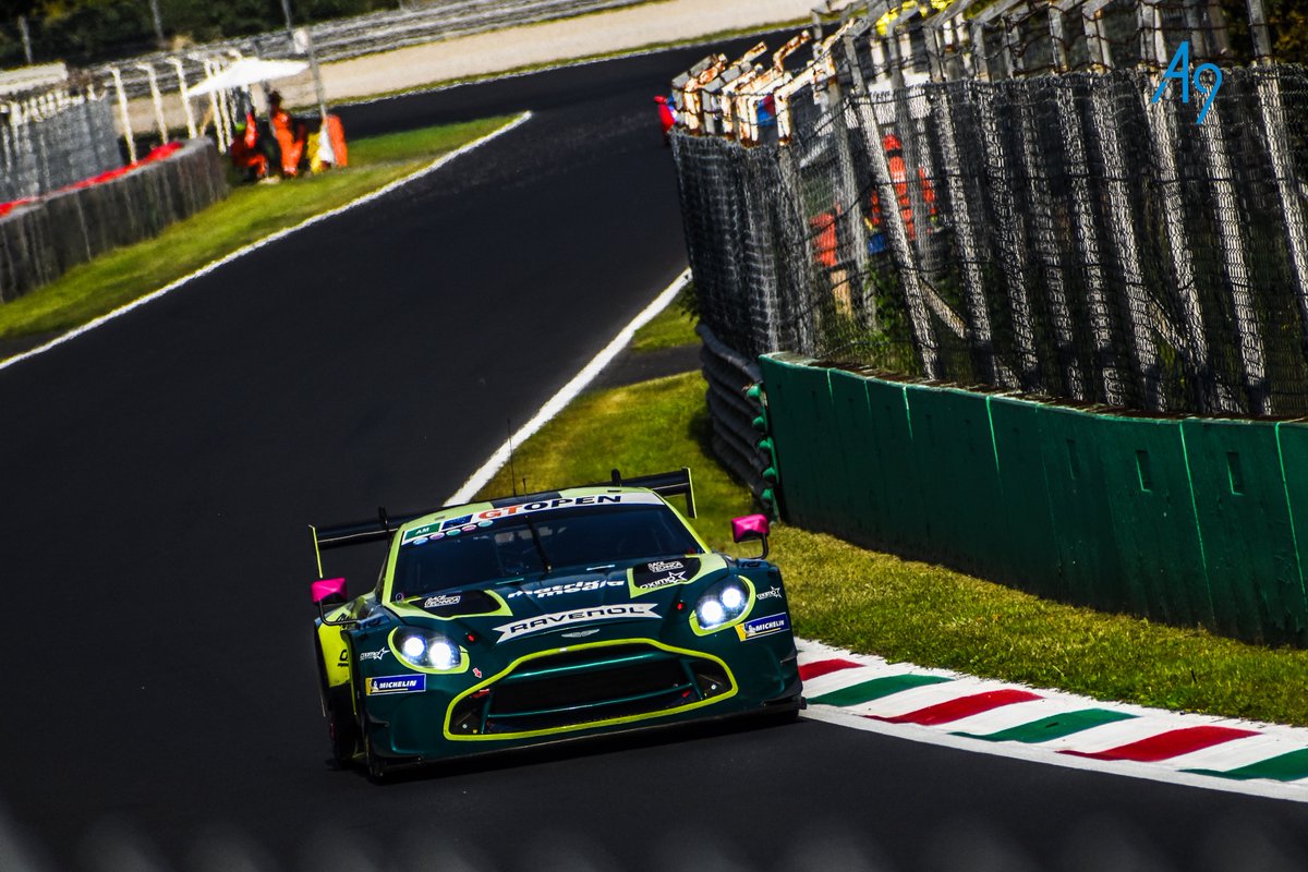 followPitCrew's tweet photo. GT Open at Monza, pure GT3 Speed

#MonzaGP #GTOpen #GTWC #IGTC https://t.co/Khjm35FbeB
