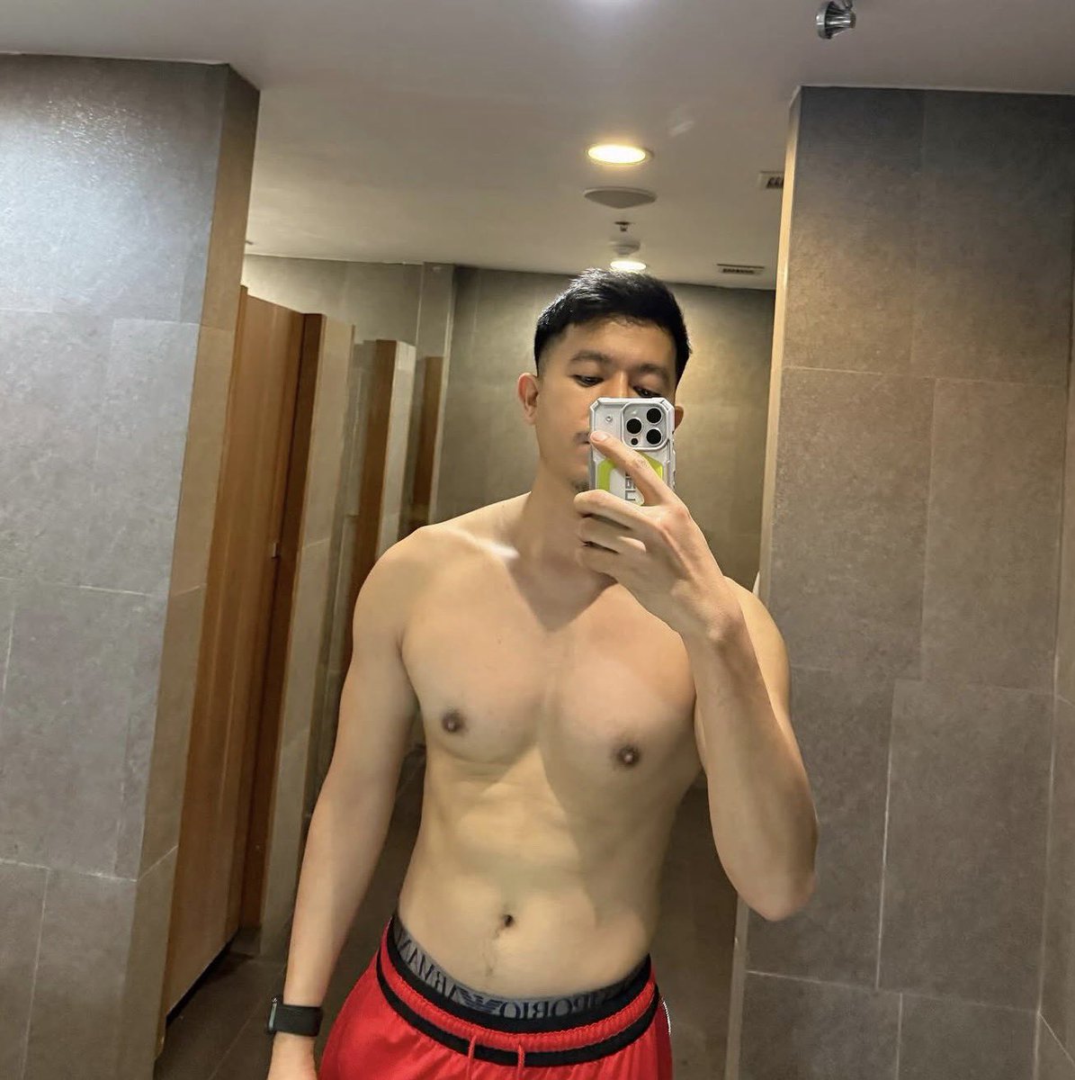 delgrade2fael's tweet photo. sore ini sudh ready ya mas area tuban 🌈

#pijatpriatuban #pijatvitalitas #gigolotuban
#gaytuban #pijatgaytuban https://t.co/i1QVbr9yNT