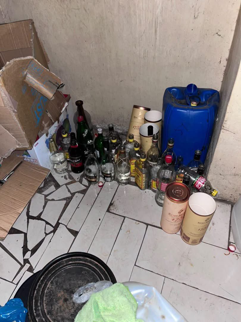 Abramjee's tweet photo. POLICE ARREST SUSPECT FOR ALLEGED ILLICIT ALCOHOL MANUFACTURING AND POSSESSION OF UNLICENSED FIREARM

On Friday, 25 September 2026, Police in Eldorado park  have arrested a 33-year-old suspect during an intelligence driven operation following information regarding the alleged unlawful manufacturing and sale of illicit alcohol in the Kliptown and Eldorado Park policing precincts in the Johannesburg District.

Police received reliable intelligence indicating that the suspect was allegedly involved in the unlawful manufacturing and distribution of illicit alcohol. The information further indicated that he was allegedly in possession of an unlicensed firearm and ammunition.

Members swiftly acted on the information and conducted a search at the suspect’s address. During the search , police recovered a 9mm firearm, two live rounds of ammunition with one magazine, suspected illicit alcohol and various packaging materials allegedly associated with the unlawful production and distribution of illicit alcohol.

The suspect was arrested and is expected to appear in court soon, meanwhile police investigations in this case continue.