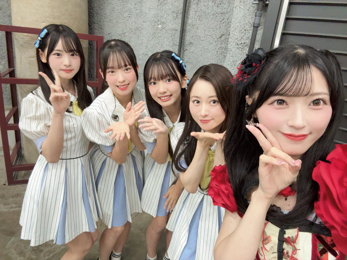 airi_sato0624's tweet photo. #AKBサンコンコン 「好きishコンサート」
ありがとうございました💐🌟

みなさんとメンバーの熱気をとても感じて
すごく楽しかったし胸が熱くなりました❤️‍🔥
２２期生のみんなのお披露目もあり
今日からまた新しいスタート！

夜公演も楽しみだねーー！>  ̫ < https://t.co/jVhULZobef