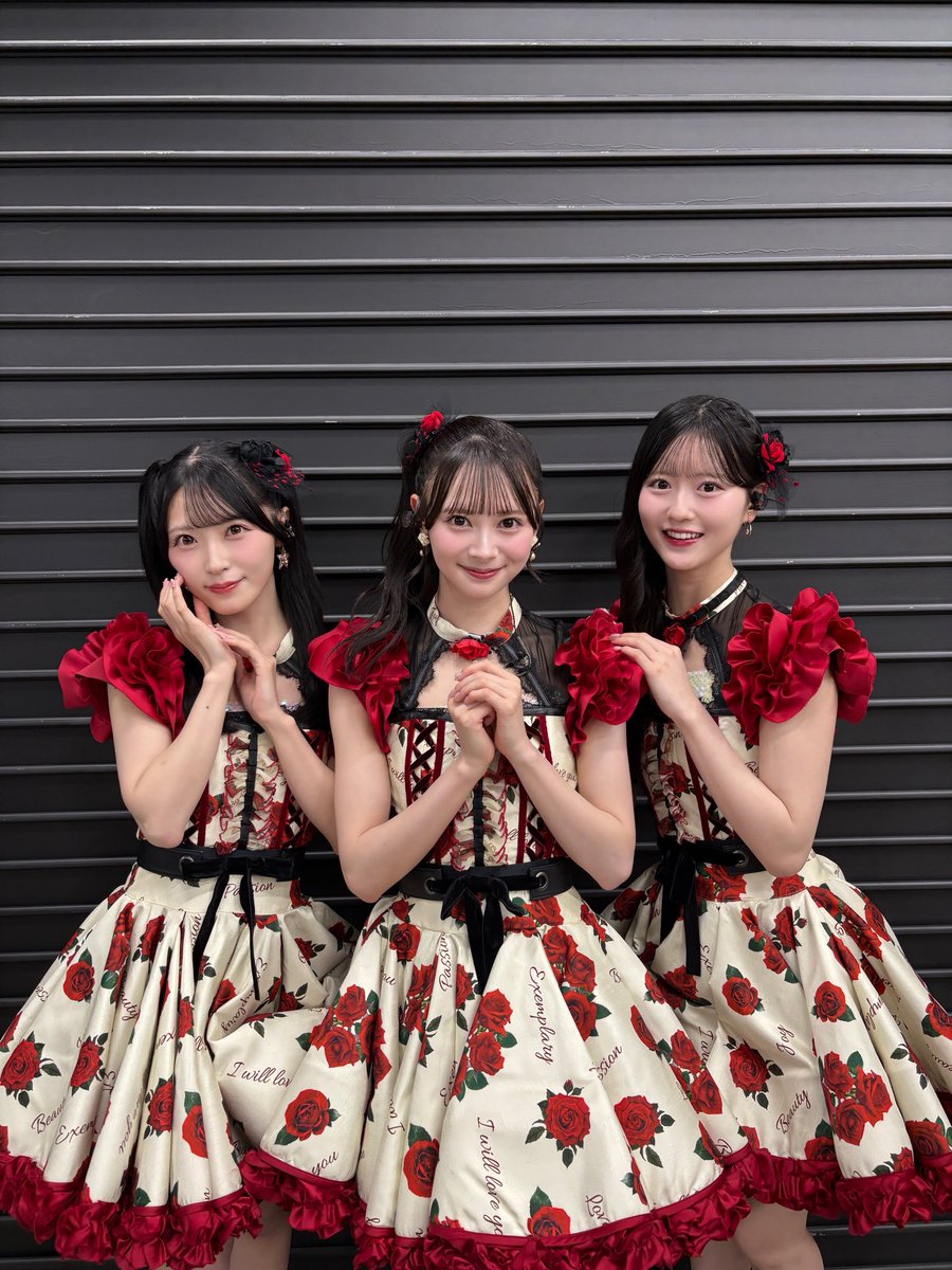 airi_sato0624's tweet photo. #AKBサンコンコン 「好きishコンサート」
ありがとうございました💐🌟

みなさんとメンバーの熱気をとても感じて
すごく楽しかったし胸が熱くなりました❤️‍🔥
２２期生のみんなのお披露目もあり
今日からまた新しいスタート！

夜公演も楽しみだねーー！>  ̫ < https://t.co/jVhULZobef