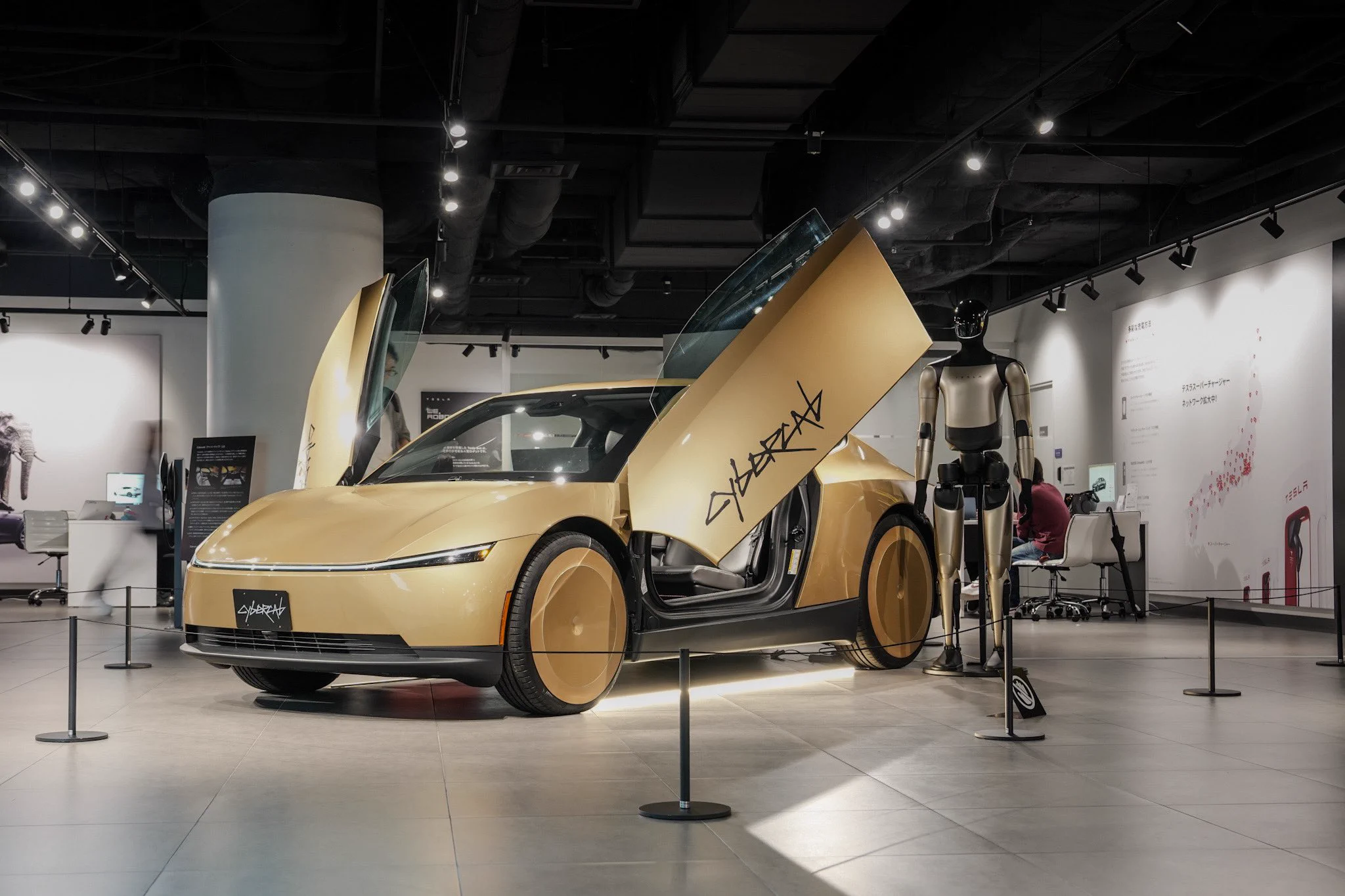 X-এ Tesla Japan: 