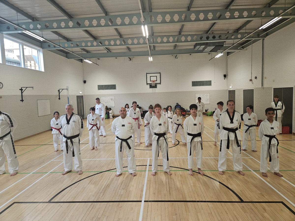 HEDTKD's tweet photo. Get a #saturdaymorning #workout with some #taekwondo at our #Woking club. We have spaces for you all. https://t.co/MXkxSF6ZXV for info. 

#martialarts #selfdefence #karate #kids #families #sports #fitness #motivation #confidence @activesurrey1 @welovewoking https://t.co/npkh8beT8G