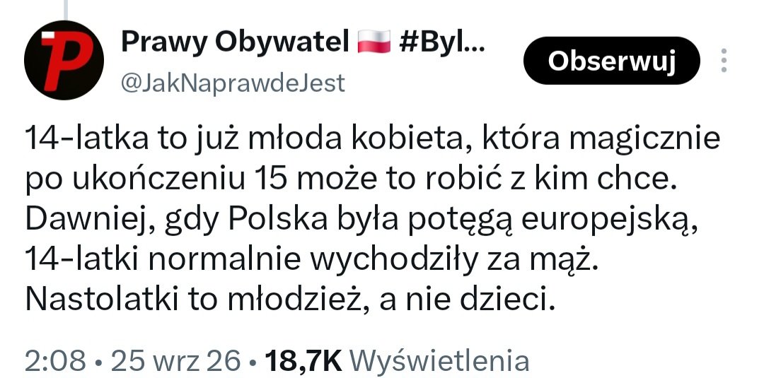 pani_kawaaa's tweet photo. No to powiedzmy to głośno, skoro panowie od #ByłoKiedyś mają takie fantazje.

14-latka to nie jest żadna "młoda kobieta". To jest dziecko. Głupie, niedojrzałe dziewczę z pełną głową bzdetów, TikToków i dram o to, kto kogo zablokował.

Ona nie ogarnia SIEBIE. Nie ogarnia szkoły, emocji, okresu. Ma 14 lat i myśli, że świat się kończy jak chłopak nie odpisze w 5 minut.

I taka osoba ma ogarnąć NOWORODKA? Kolki? Gorączkę o 3 w nocy? Wychowanie człowieka na 18 lat?

Błagam.

Dla niej dziecko to byłaby żywa lalka. Nowa zabawka. Fajna na dwa tygodnie do pokazania na story. A jak zacznie płakać, brudzić, wymagać i nie da się jej wyciszyć jednym kliknięciem - to co? "Mamo, weź, bo muszę lekcje odrobić"?

I wtedy cała impreza spada na dziadków. Bo to oni będą wychowywać, nie 14-latka.

To, że fizycznie może, nie znaczy, że psychicznie powinna. Pies też fizycznie może mieć młode w wieku 8 miesięcy. I co? Też nazwiemy go dojrzałym rodzicem?

Dorosłość to nie macica. To głowa. A tam jest jeszcze plac zabaw