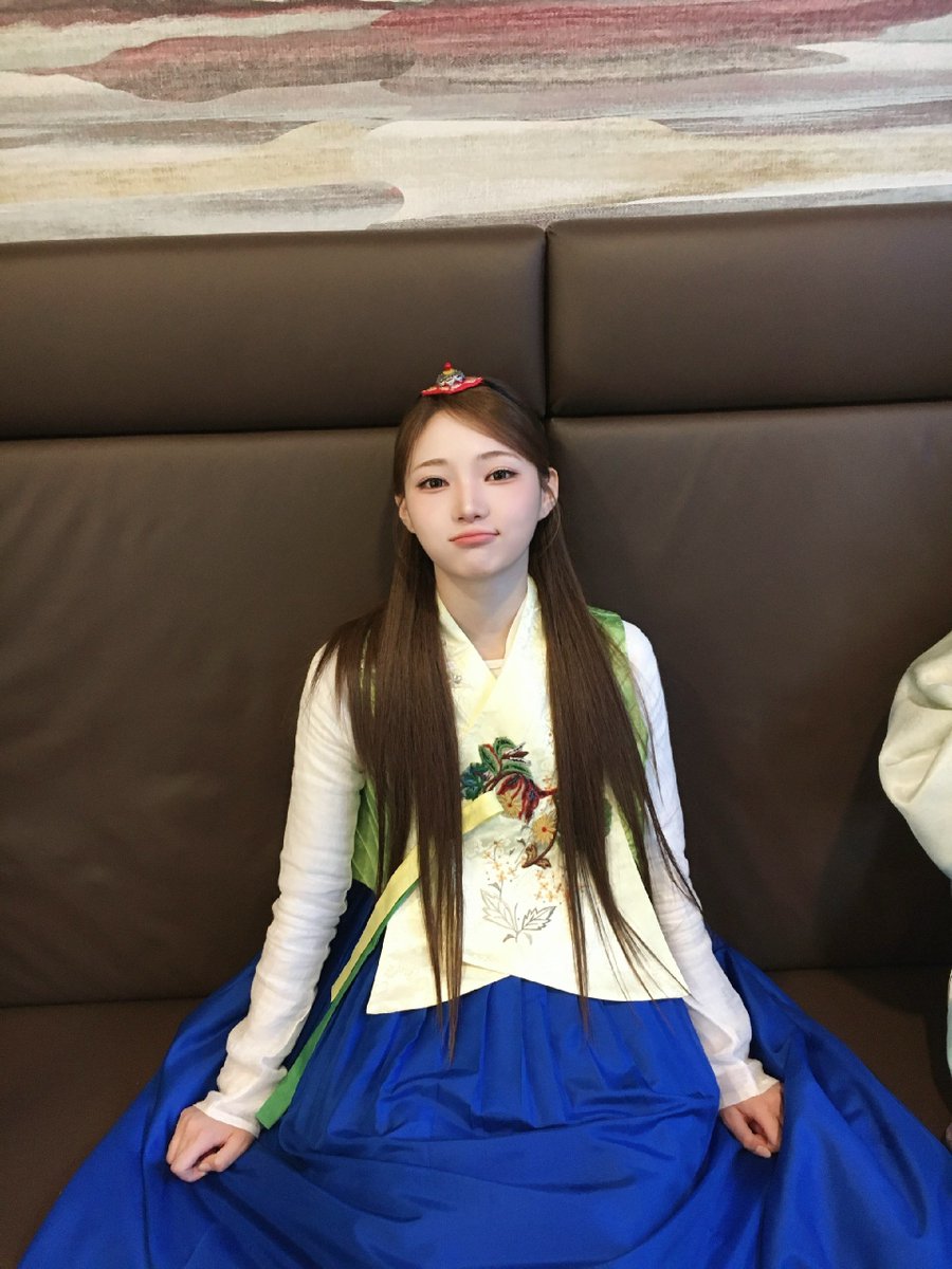 ji3030ji's tweet photo. 📸 Kiiras_official Instagram update 260926 https://t.co/fb2D9VNx4J