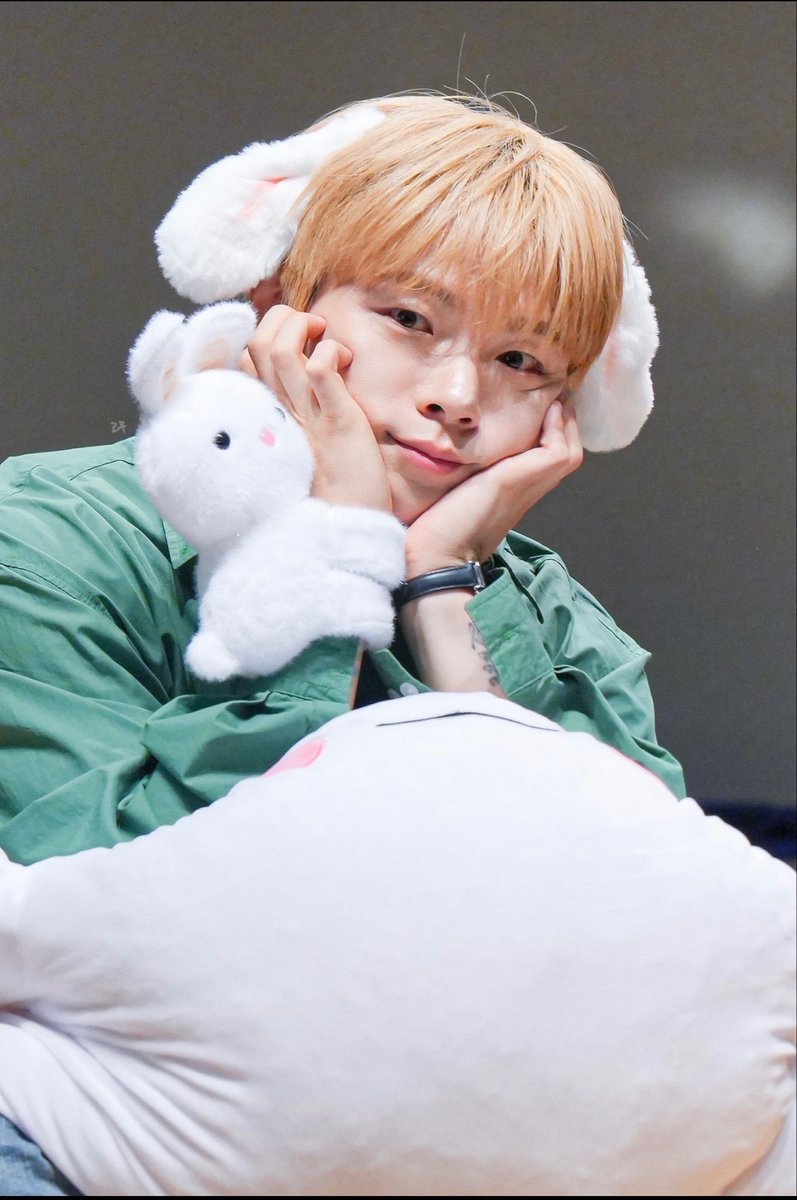 haeyam12's tweet photo. #국제녜끼의날 https://t.co/GOmx5VWswC