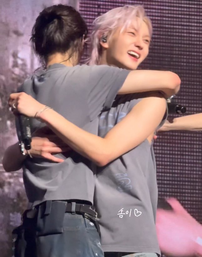 gotthatlovesick's tweet photo. "you know i got a soft spot for you" https://t.co/Z5xbknl0Xz
