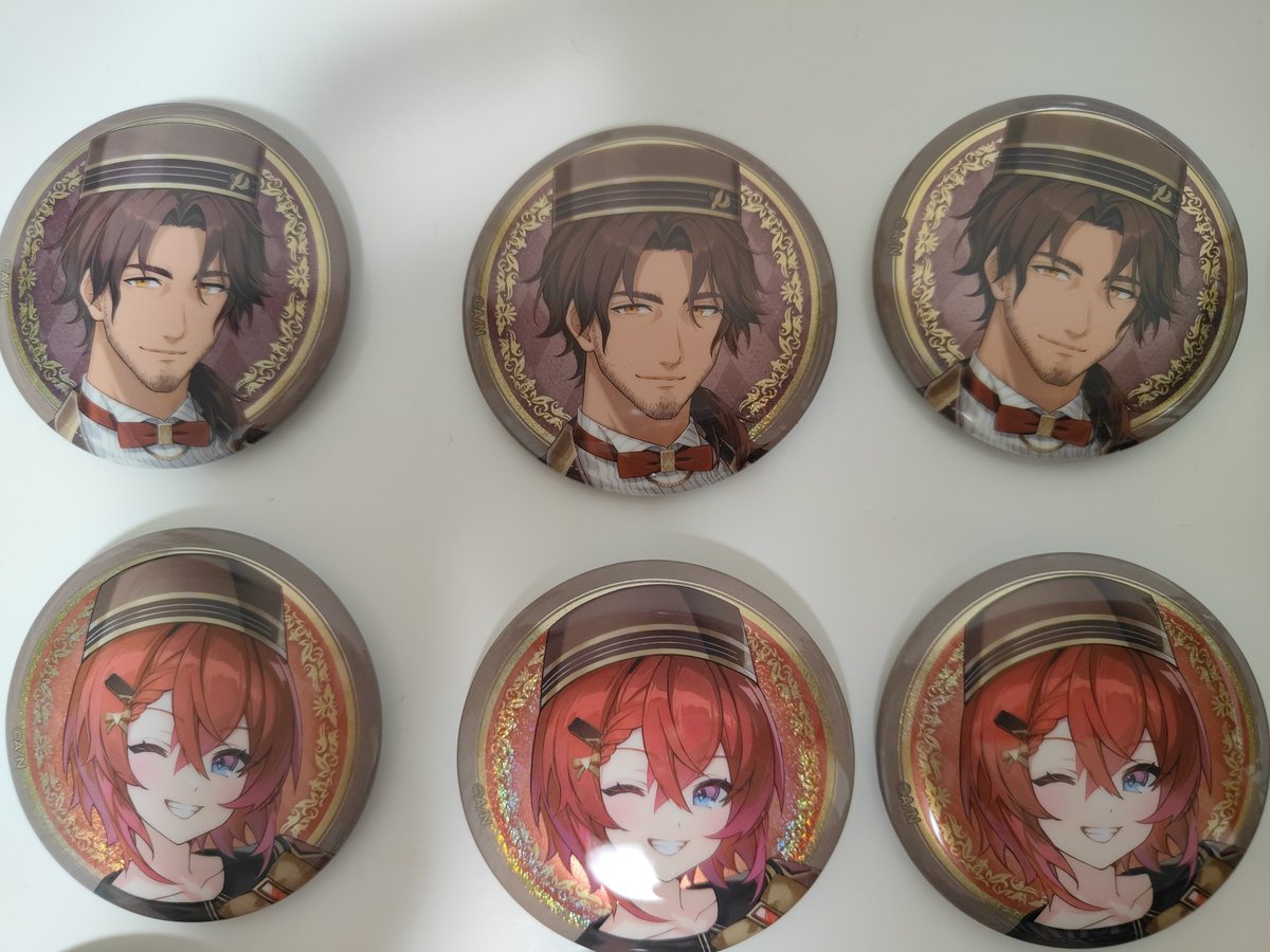 cto9n21's tweet photo. 近くのコンビニにラスト6個あった！
リトテツ欲しさに買ったらまさかの⋯⋯
ベルさんとアンジュさんだったw

#にじバンダイ https://t.co/F6HpB9IGaG